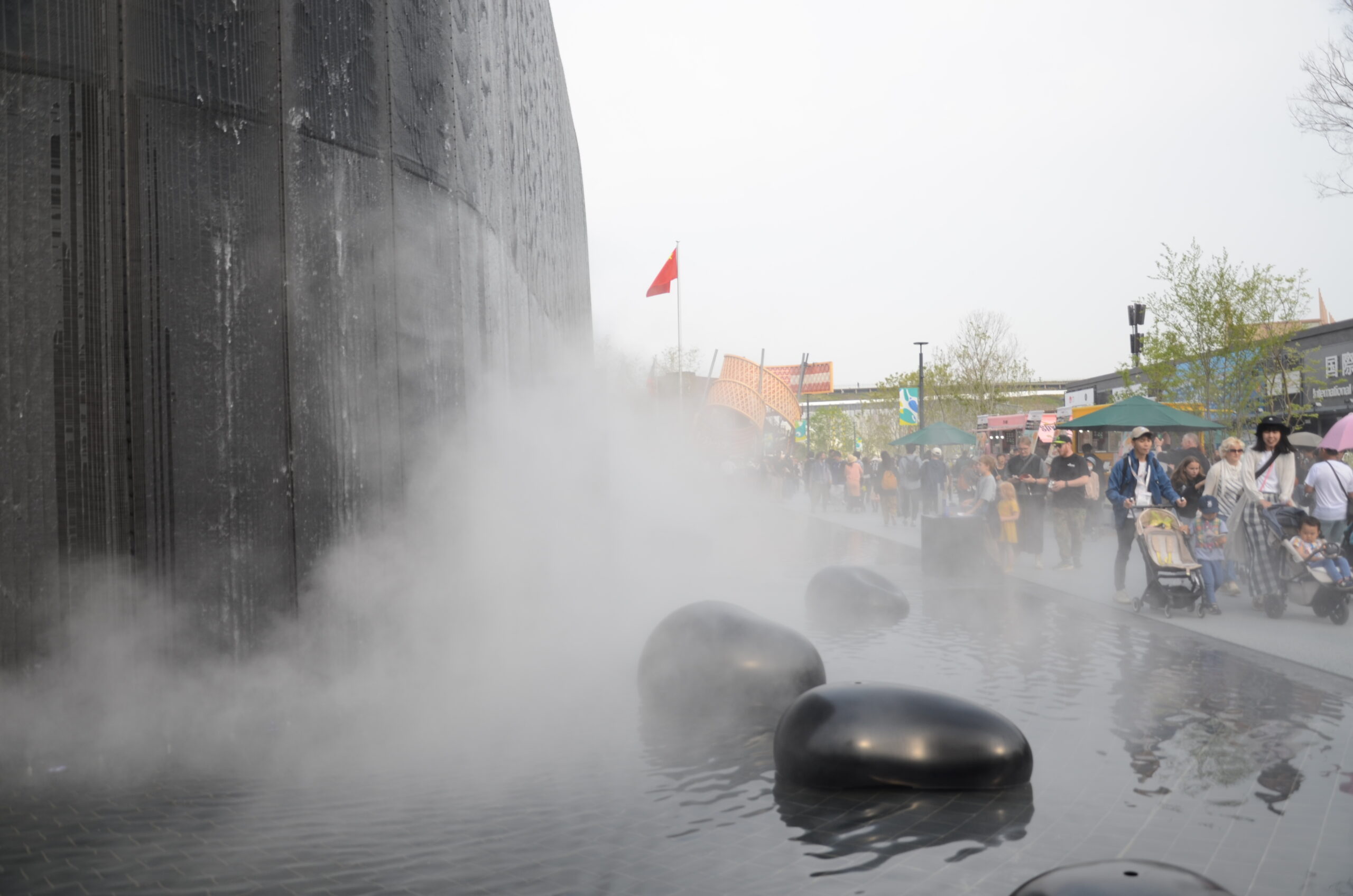 世博会未来人类形态直击，超震撼！The World Expo’s future human form, it’s super shocking!